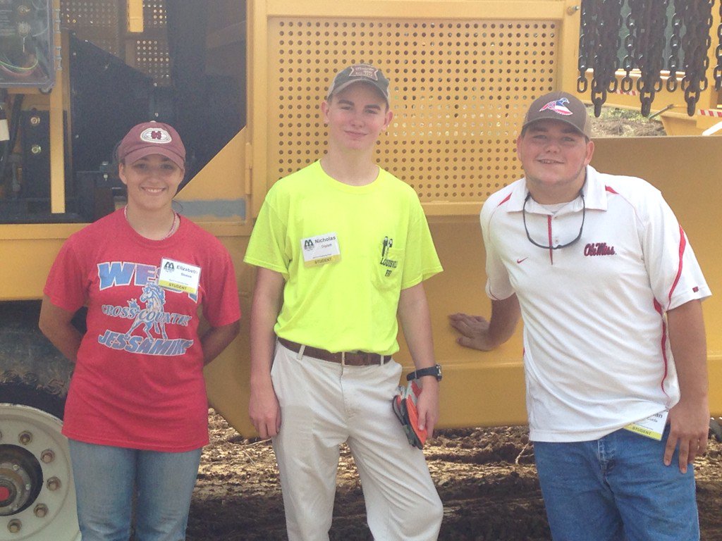 CTC_AgPower's tweet photo. Forestry show https://t.co/lrW7LXHTcI
