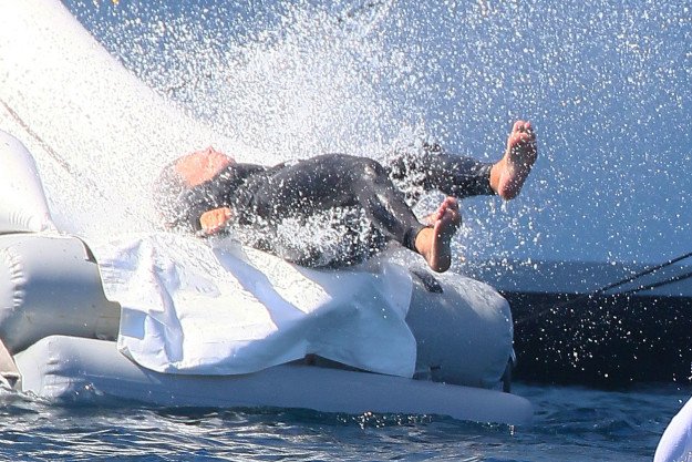 raymitheminx's tweet photo. Kris Jenner waterslide #meme about to take flight #krisjenner. https://t.co/7Q6AYFfjcd