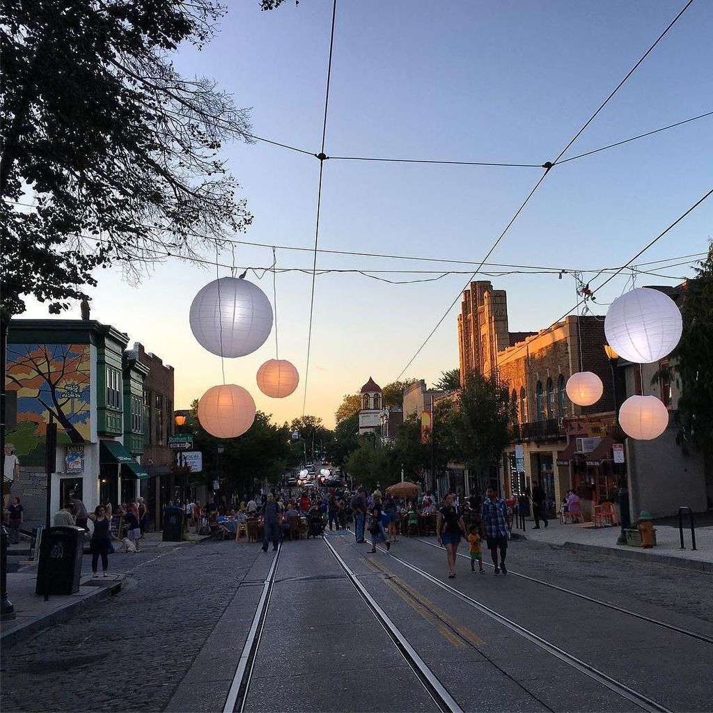 jellybell's tweet photo. #SupperSessions! #mtairy https://t.co/w7An8TsZIZ