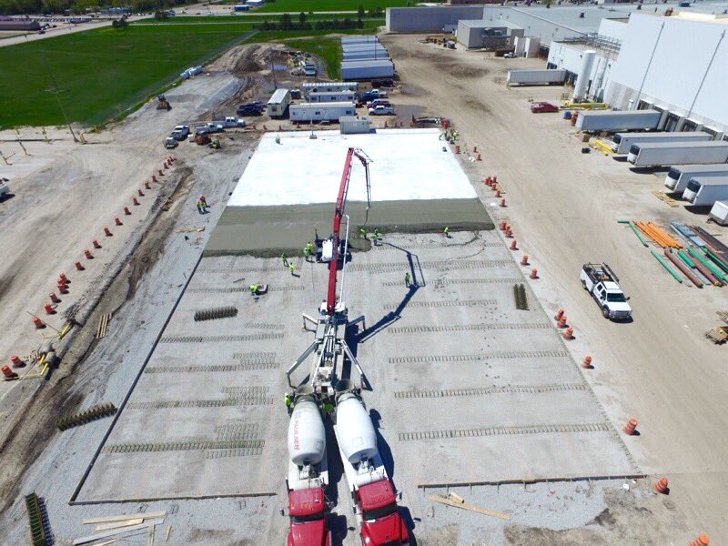 NEconcrete's tweet photo. That's proper coverage and proper timing! BOOYAH! #Curing101 #WhenItDriesItDies https://t.co/z4z44bv5Ob