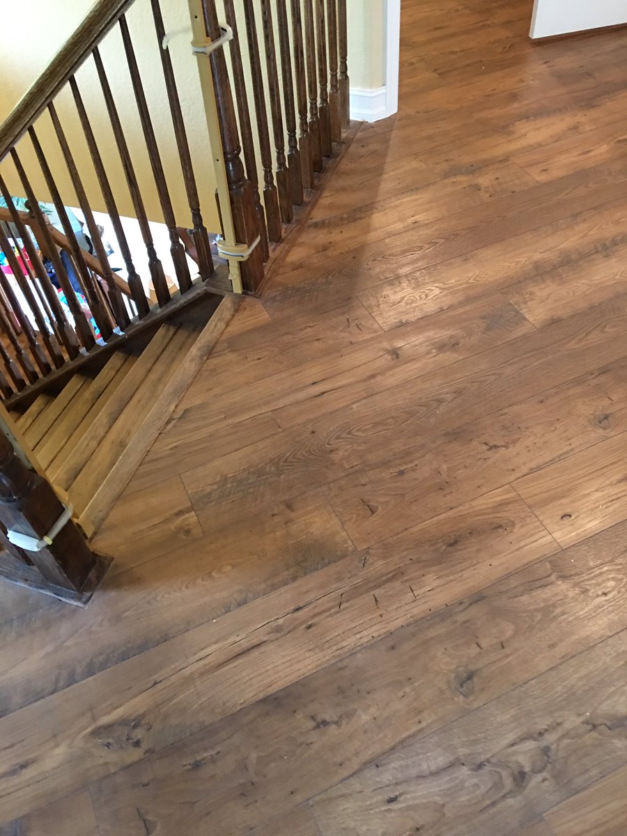 quantumfloors's tweet photo. Rare Vintage Cedar Chestnut12mm laminate flooring by @MohawkFlooring https://t.co/ORRPlGStET