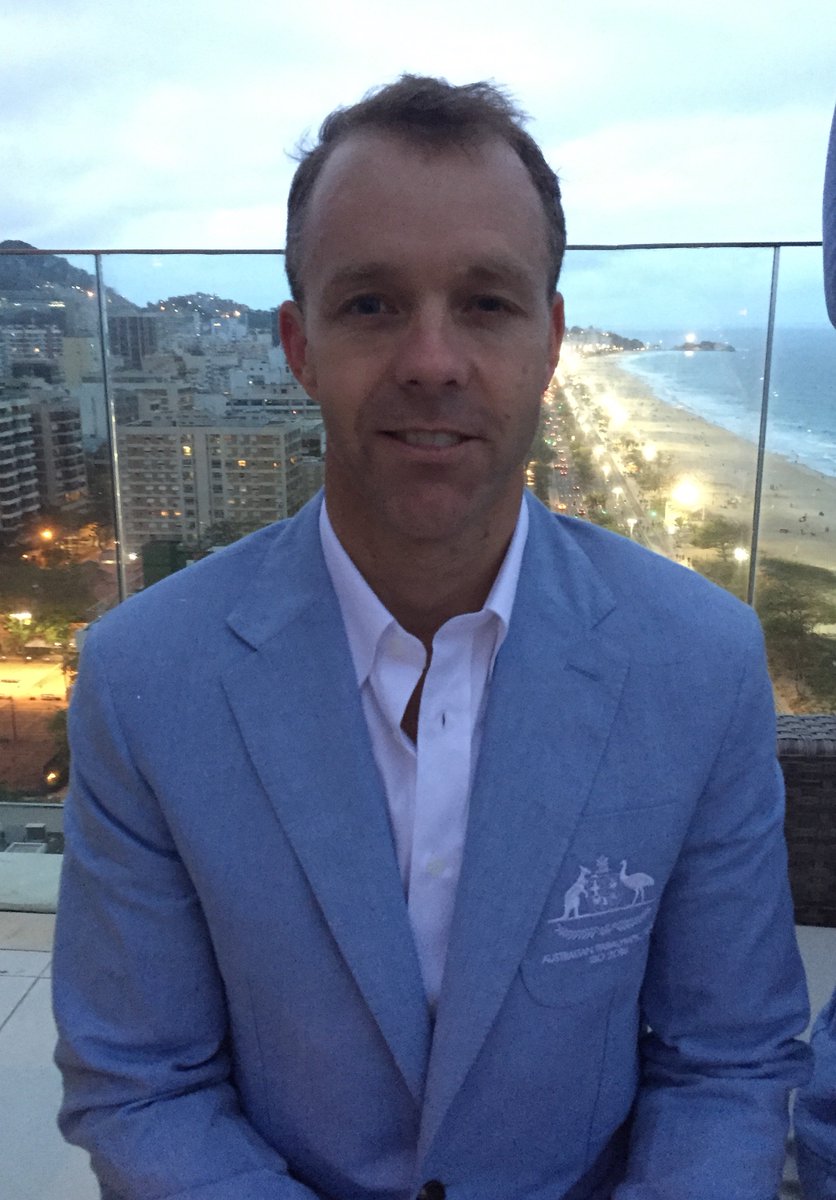 AusTriathlon's tweet image. Our #Aus Paratriathlon team missed the #OpeningCeremony but held their own! How good do they look? Come on Aussies!