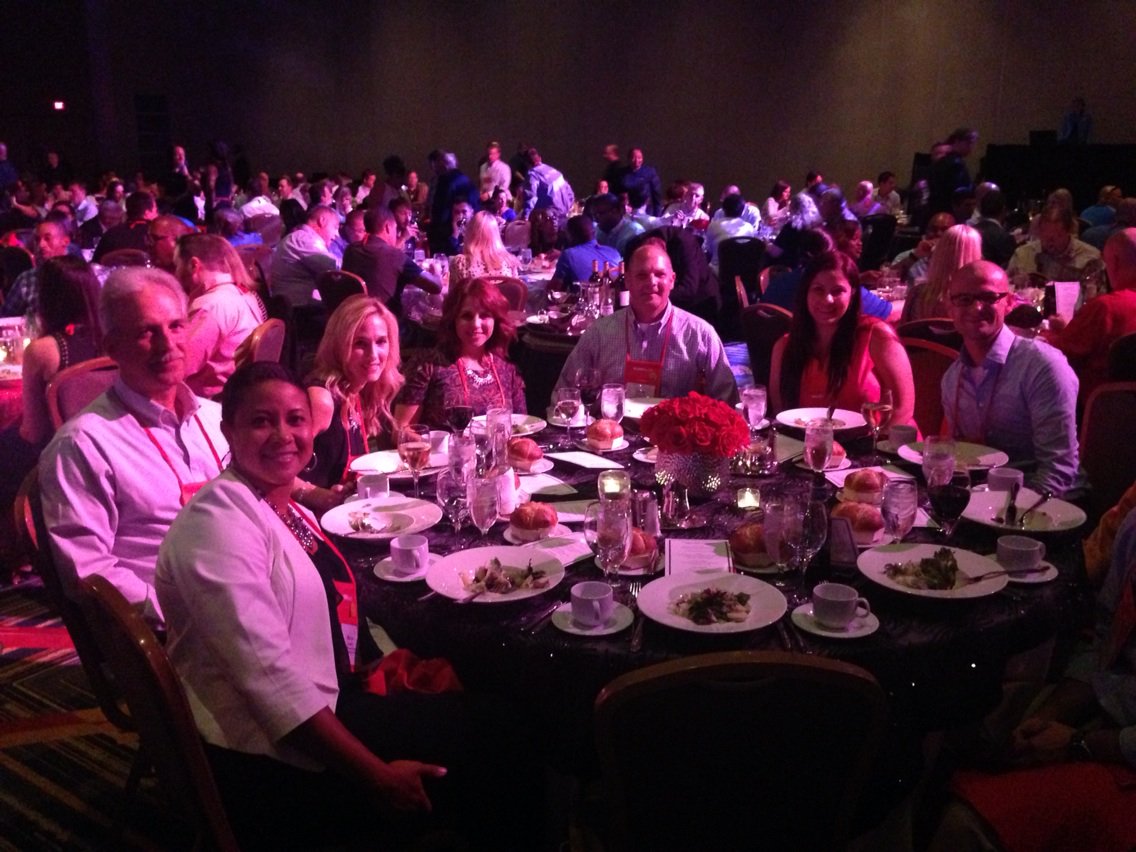 DOmais4107's tweet photo. R41 team enjoying the paragon award ceremony. Great leaders #pride9 https://t.co/x0KirL27oF
