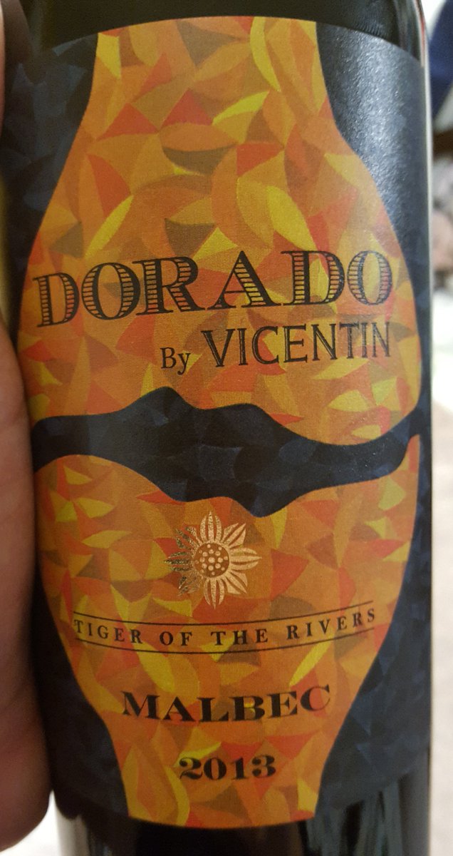 mfmagnettoOK's tweet photo. Este es el vino de @vicentinfw que entregue en mi primer pedido. Gustó tanto que me felicitaron por la recomendacion https://t.co/wECYyswhWg