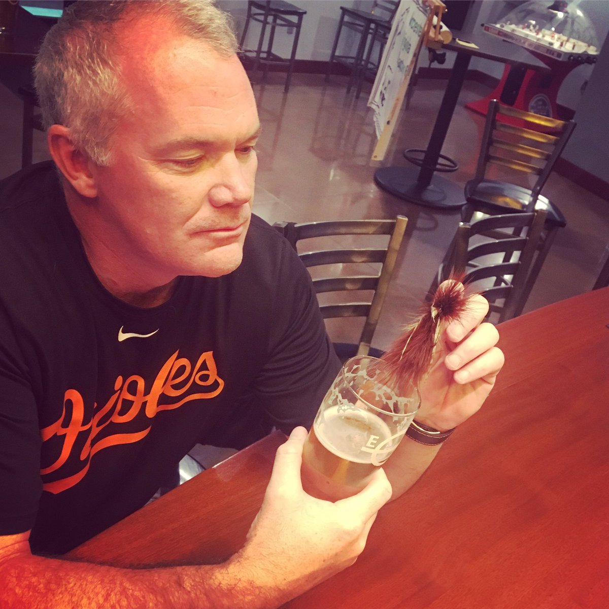 EscutcheonBrew's tweet photo. Art's getting into it with @WinchesterTU638 #checkyourfly #mindyourdraft https://t.co/NMi19rOBo3