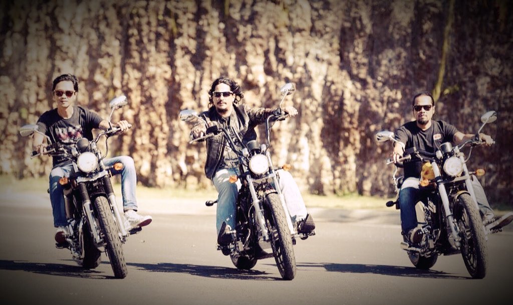 photoshoot for skullnation custom jewelery