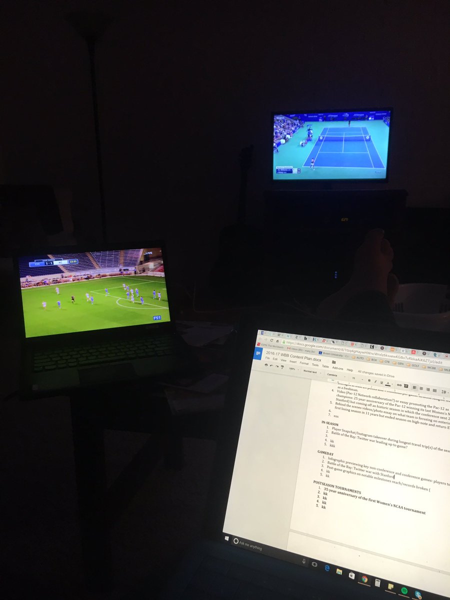 mc_barrett's tweet image. When you've got work to do, but Serena is playing &amp;amp; ⚽️ is life 🙈 2 eyes, 3 screens #firstworldprobz #USOpen #nwsl