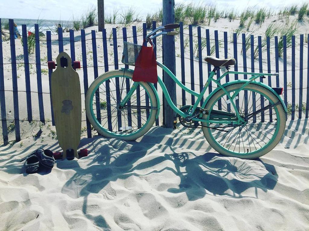 kindTover's tweet photo. This summer was a great ride, time for an amazing fall
🌅🌄🌅🌄🌅🌄🌅🌄🌅🌄
#fallvibes #summer #fall #autumn #beach #beachlif… https://t.co/seRKsMG3QR