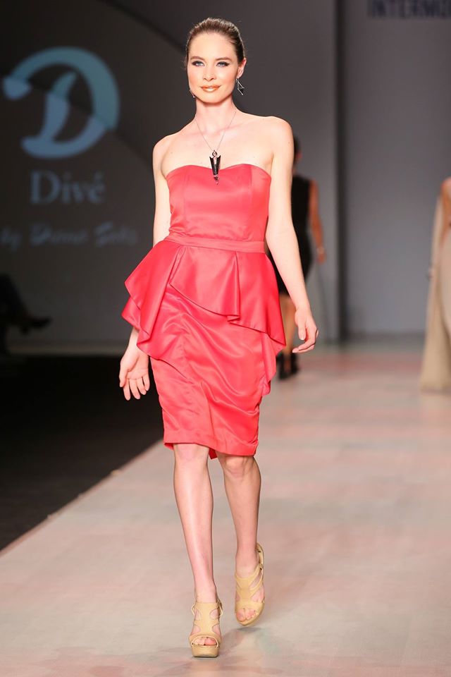 Juego Equilátero. Colección Geometría en Movimiento. Presentada en <a href="/Intermoda/">Intermoda</a> #ViveLaPlata #IM65 #SilverJewelry