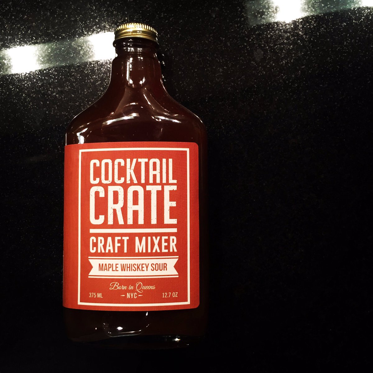 A rising star among mixer brands, @CocktailCrate's maple whiskey sour is an autumnal dream &amp; extremely easy to use.