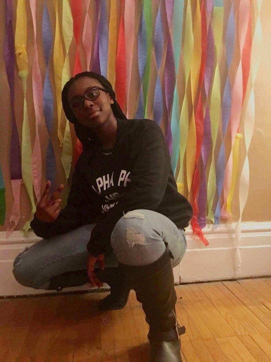 alphaphiUofT's tweet photo. This week the hilarious Danielle shares her #WhyAlphaPhiWednesday! Check it out on Facebook! https://t.co/5ZLNDIhOFF