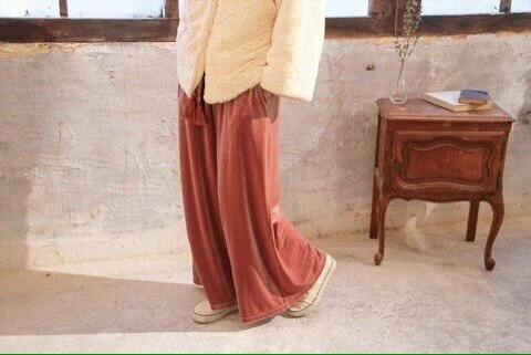 crisp_joy's tweet photo. 【入荷予約承り中】

tassel velour pants ￥6372
<color:brown/pink>

pinkは店頭にてご試着可能です！
9月中旬入荷予定！
お気軽にスタッフまでお尋ね下さい！

#ジョイナス4F https://t.co/pUwTWiwEnQ