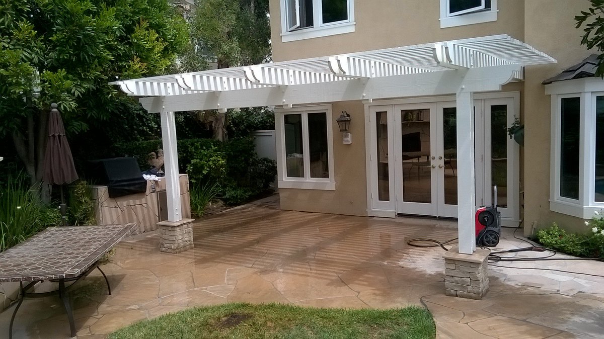 The OC Patio Man (patiomanchris) Twitter