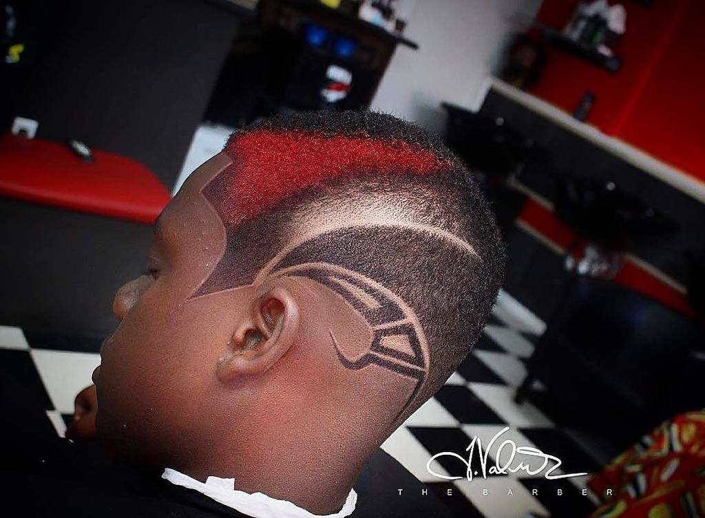 BarberTakeOver1's tweet photo. #Repost @jvalentinthebarber
・・・
💈COLORSPLASH💈PARTED💈FADED #jvalentinthebarber #teamxotics … https://t.co/7hMIA4QYPb https://t.co/OmcClviBiq