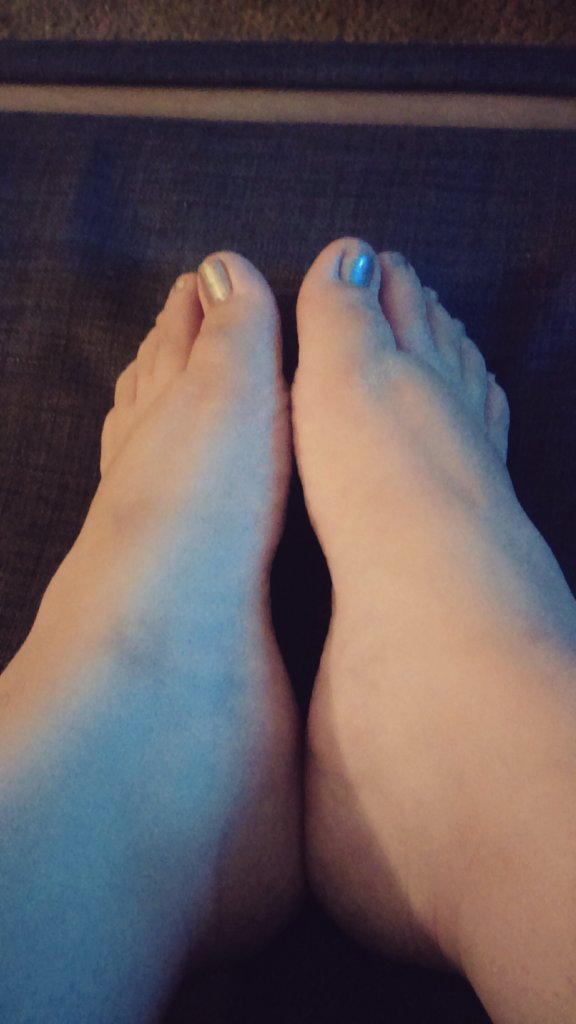 MistressSarahMarie tweet media