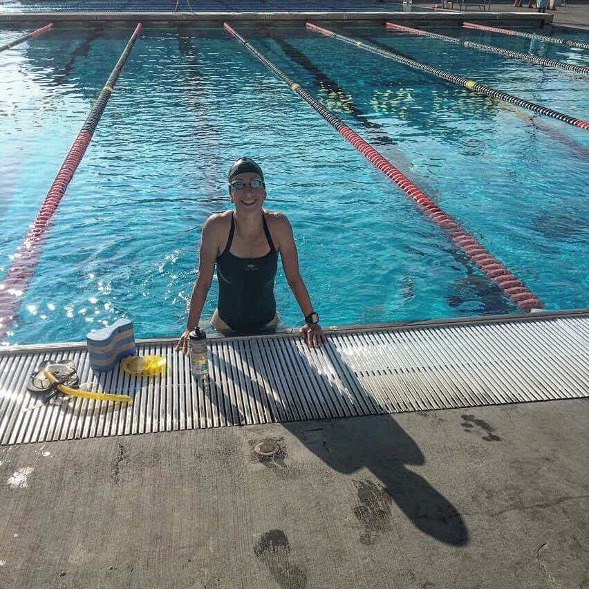 czechchick15's tweet photo. What's not to smile about here? #e3training #e3coaching #triathlon #thisisourlab #momentsofkona @blueseventy https://t.co/LRC4qosRVY
