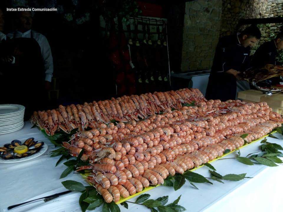 iratxeestrada's tweet photo. @HighMotors no se podía haber celebrado en otro lugar. ¿Habéis visto lo impresionante que es @torreloizaga? +fotos https://t.co/JhB7R3PqaC https://t.co/bilCWbmlQx