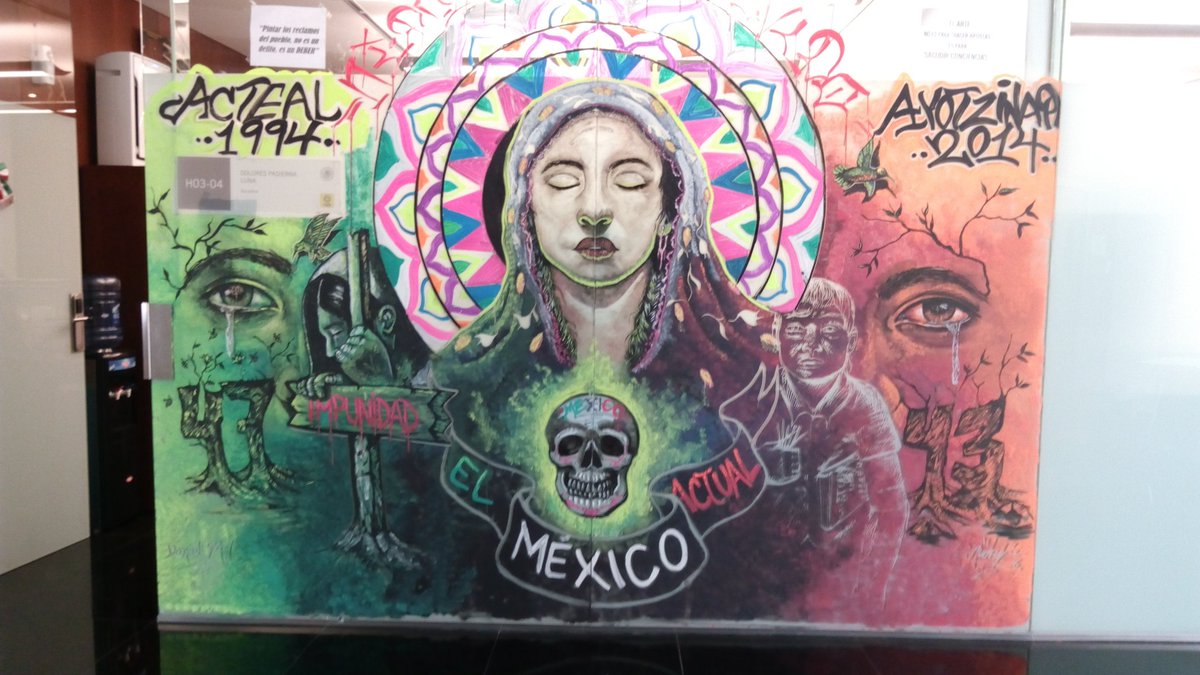 OscarFloresBJ's tweet photo. Felicito a @SebastianEstraJ y a la organización @SERarqMX por su exposición de murales #Arte #Incorruptible | En el @senadomexicano https://t.co/R8xgNP1Rsr