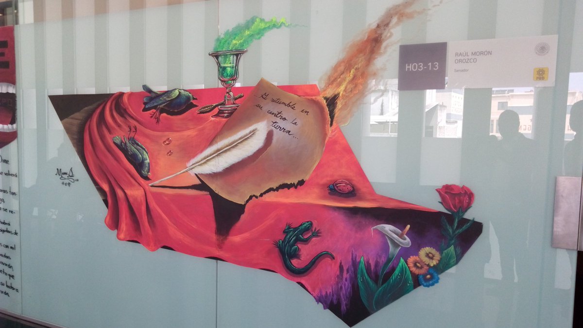 OscarFloresBJ's tweet photo. Felicito a @SebastianEstraJ y a la organización @SERarqMX por su exposición de murales #Arte #Incorruptible | En el @senadomexicano https://t.co/R8xgNP1Rsr