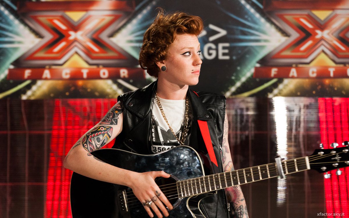 Eva ha superato tanto dolore e lo ha messo tutto in musica. I nostri applausi sono tutti per lei 👏👏👏👏 #XF10