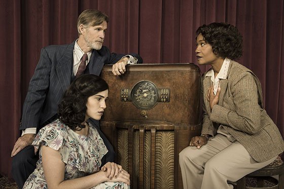 TCG's tweet photo. Premiering at @berkeleyrep, "It Can’t Happen Here". Happy opening to the cast &crew!
Break legs y'all! #EdgePlays
https://t.co/aWko0dyf9b https://t.co/IIsiiG74jW