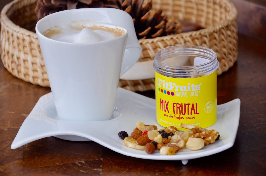 FitFruitsNE's tweet photo. Break! 👉🏻Cafe con leche con Mix Frutal @FitFruitsNE 😀💪🏻 Conseguilo en https://t.co/teQnJh9uC8 https://t.co/AFcQyX3Frm