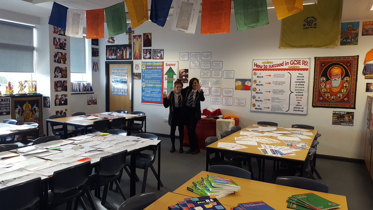 WLA_RE's tweet photo. Just look at the amazing job by @JasminSavage and @chrijcham. #RERules @WestLakesAcad @WLA_HOYS @GeographyWLA @wlahistory https://t.co/gmXpCy3RMT