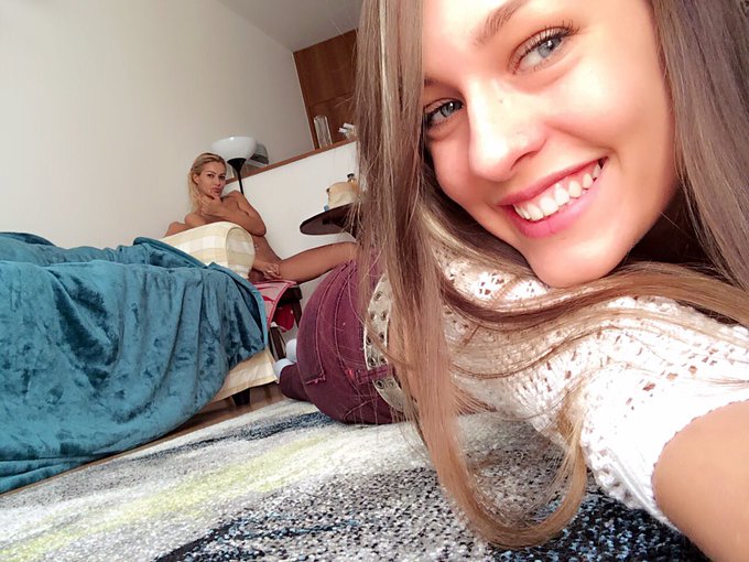 😋😂 I hope everybody have a great day.. We do have for sure https://t.co/noKCcibOJl<a href="/tag/myfreecams"class="tags"><span>#myfreecams</span></a>