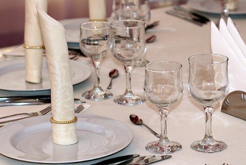 Let’s Party! 16 #Business #EventPlanning Tips bit.ly/1iNyLkn  <a href="/vr4smallbiz/">VerticalResponse</a> #eventplanners