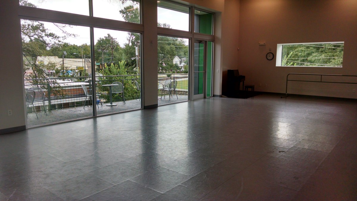 Today's #Nia class: danced 'Passion,' focus on the core, with this lovely view @ADFStudios