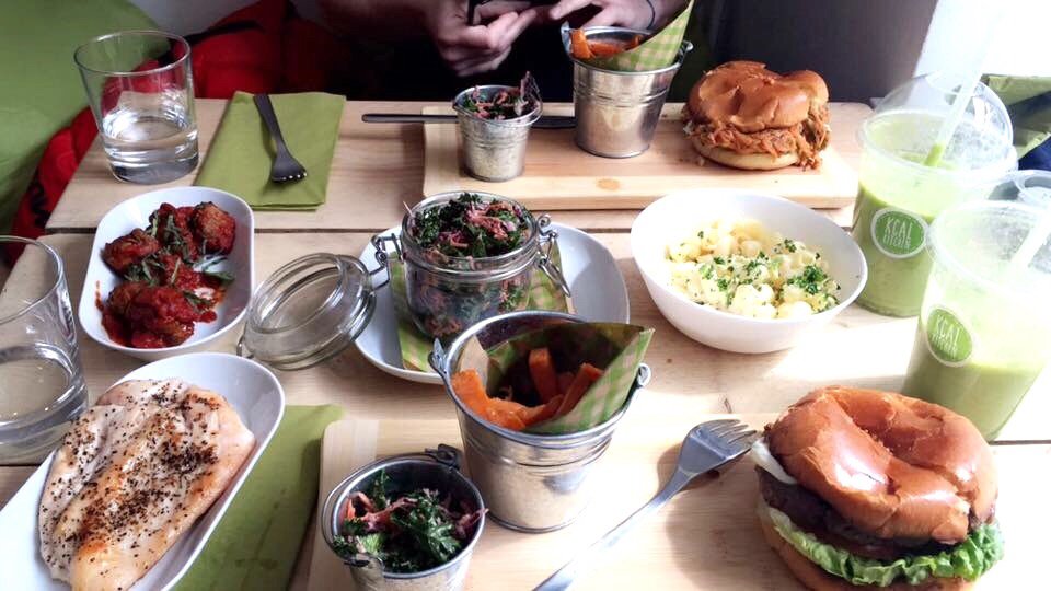 kcal_kitchen's tweet photo. #Dinner is served. See you all soon! https://t.co/jIWSLVn9gy