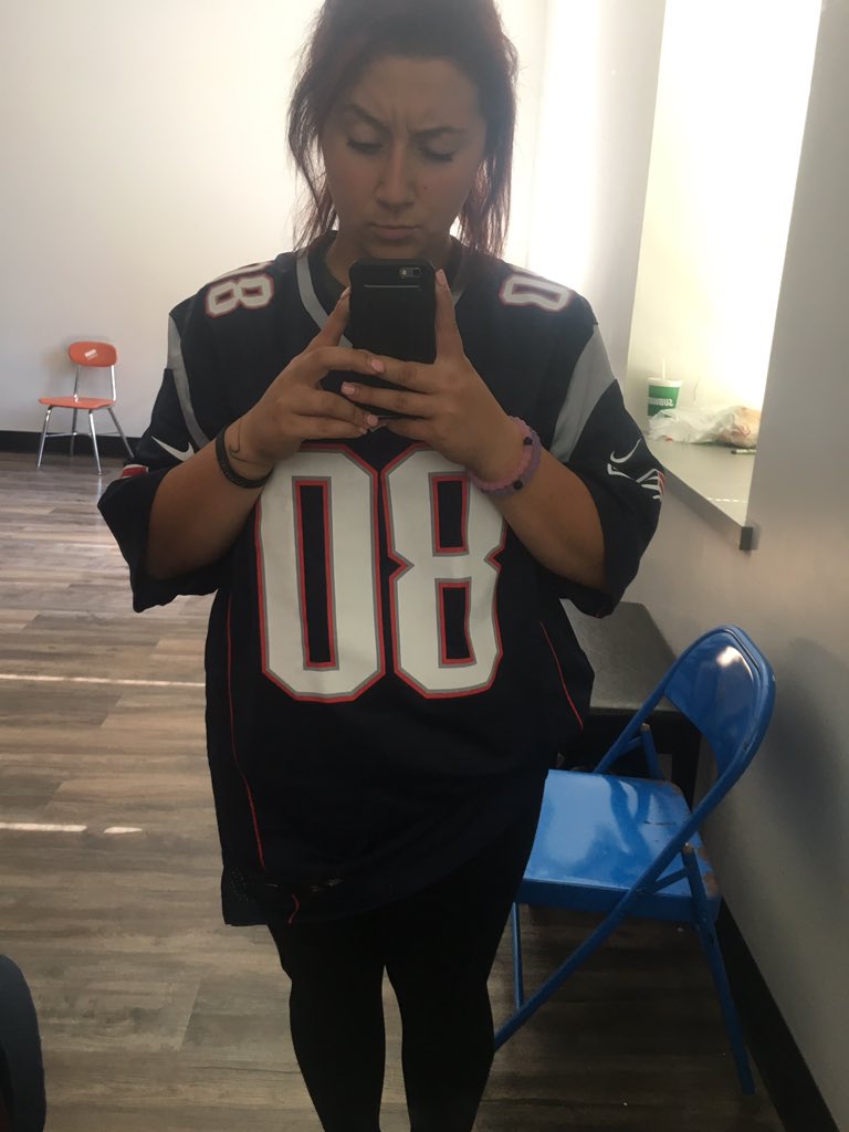 ffaffiliated's tweet photo. @TomFcknBrady https://t.co/jFST9iO4MF