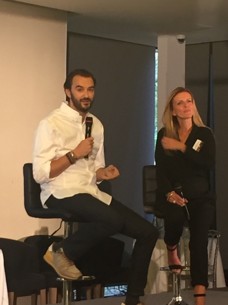 IsabelleBouet's tweet photo. @cyril_lignac repond aux questions des partenaires #PartnerSync16 @Fortinet https://t.co/BgF1nWWZ1V