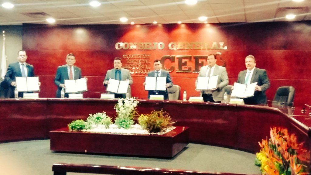 Estamos presentes en la firma del Convenio de Colaboración con la Comision Estatal Electoral de Nuevo León.