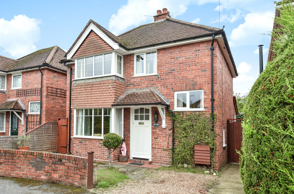 Surrey Estates (surreyestates) Twitter