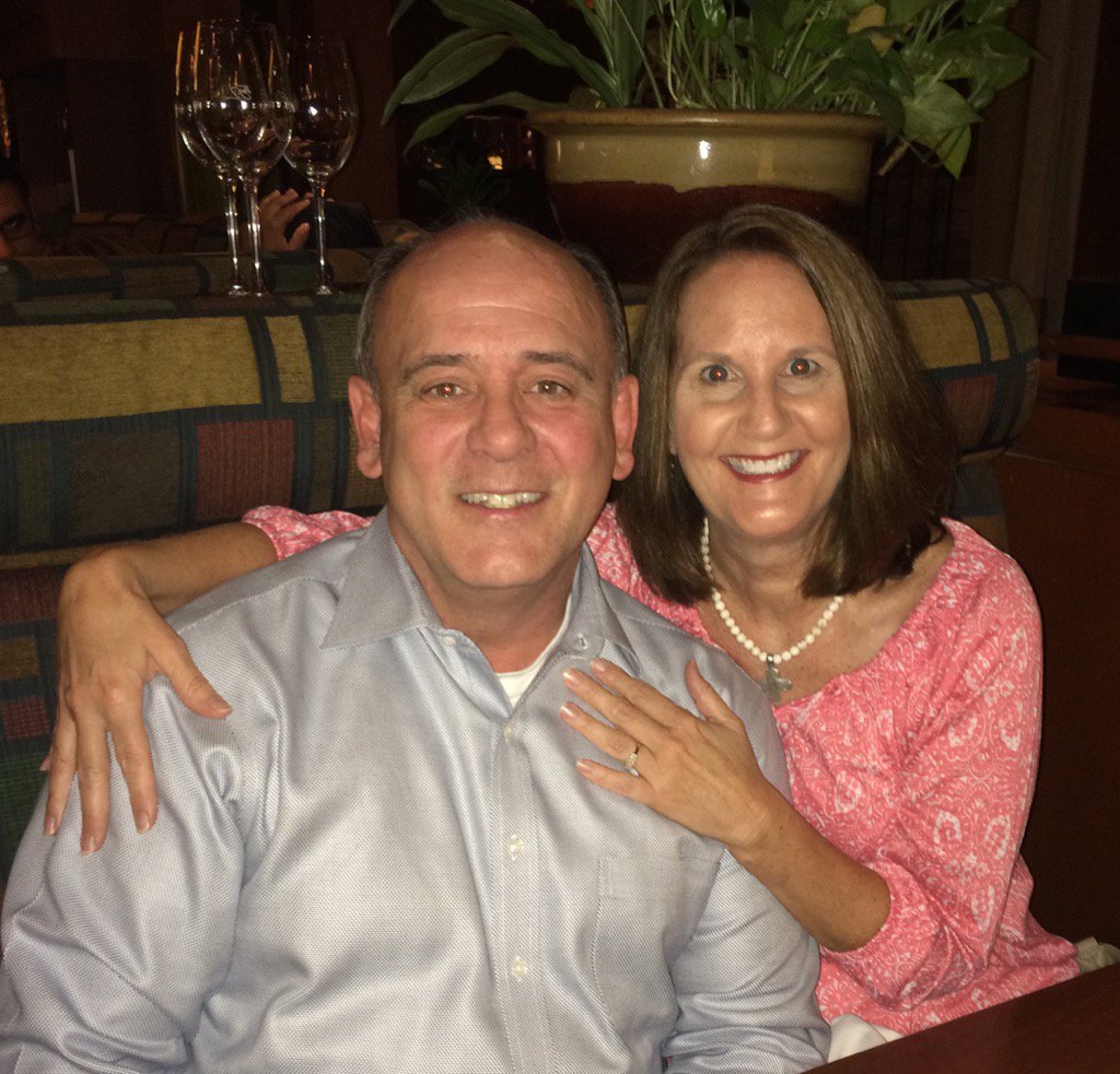 29 years of marriage to this Wonderfull Woman. I thank God for her!!