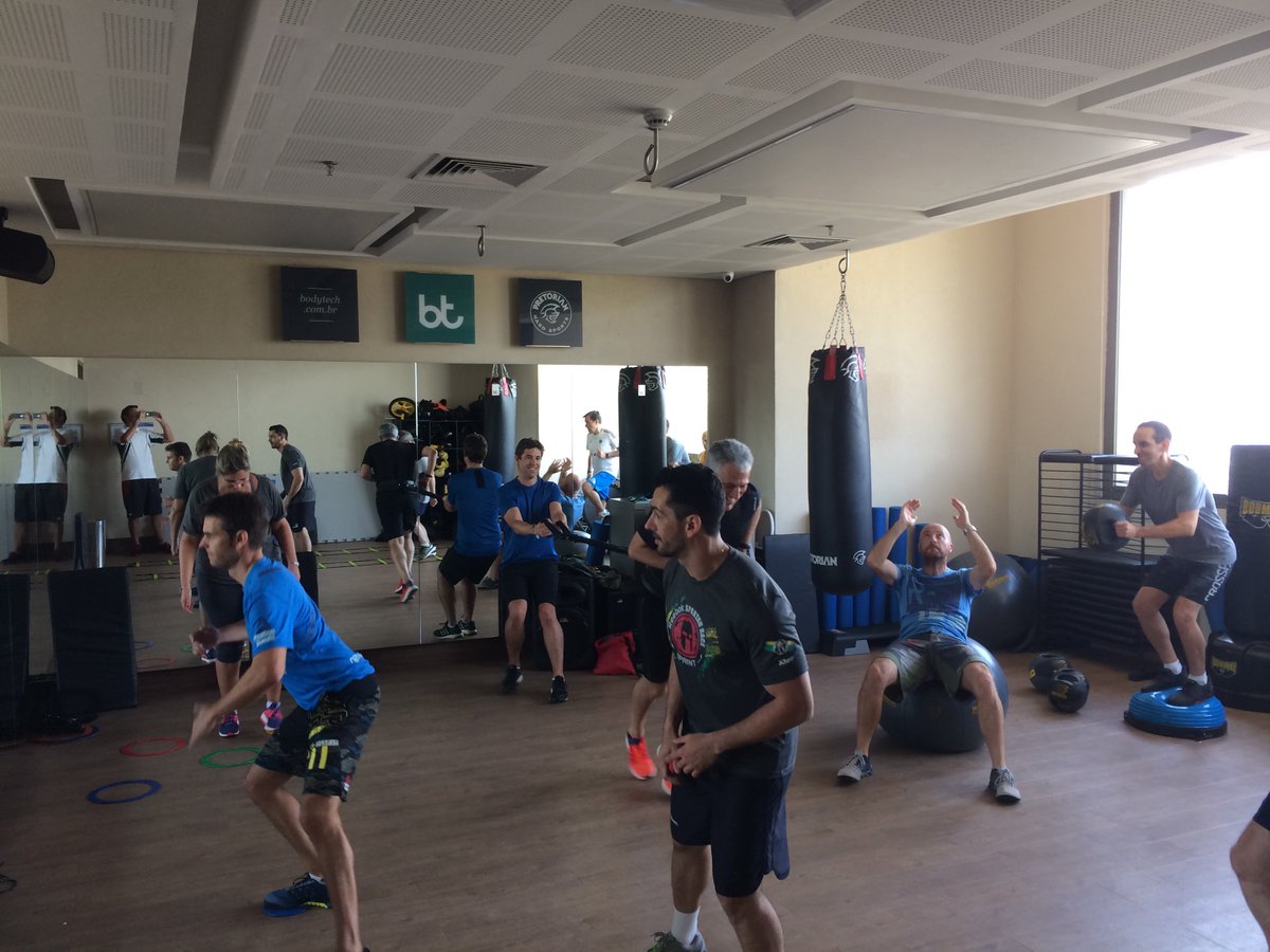 Danilo2k9's tweet photo. Monday morning workout to start the week full of energy #somosadidasgroup #tovoando #speedtakes https://t.co/bbwH0XZZAH