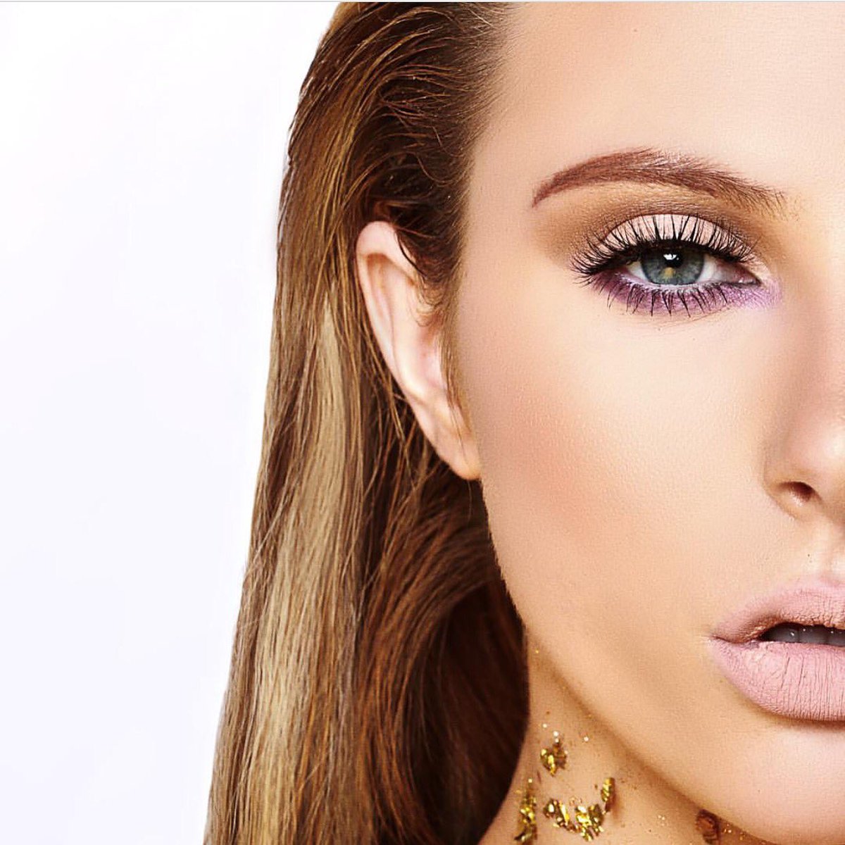 LashNLife1's tweet photo. Natural MeLashes Are Easy to Apply and Made to last through MULTIPLE wears!!✨Coupon Code: Lashlife for $5.00 off! https://t.co/IzWB8Dnn6G