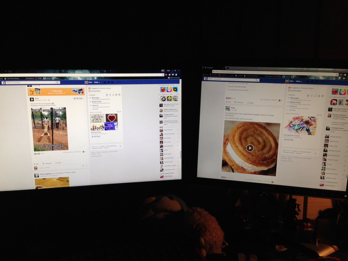 TheAriaWithin's tweet photo. I had realized that I unknowingly opened up two Facebook pages at once... https://t.co/krf5z9mR2R