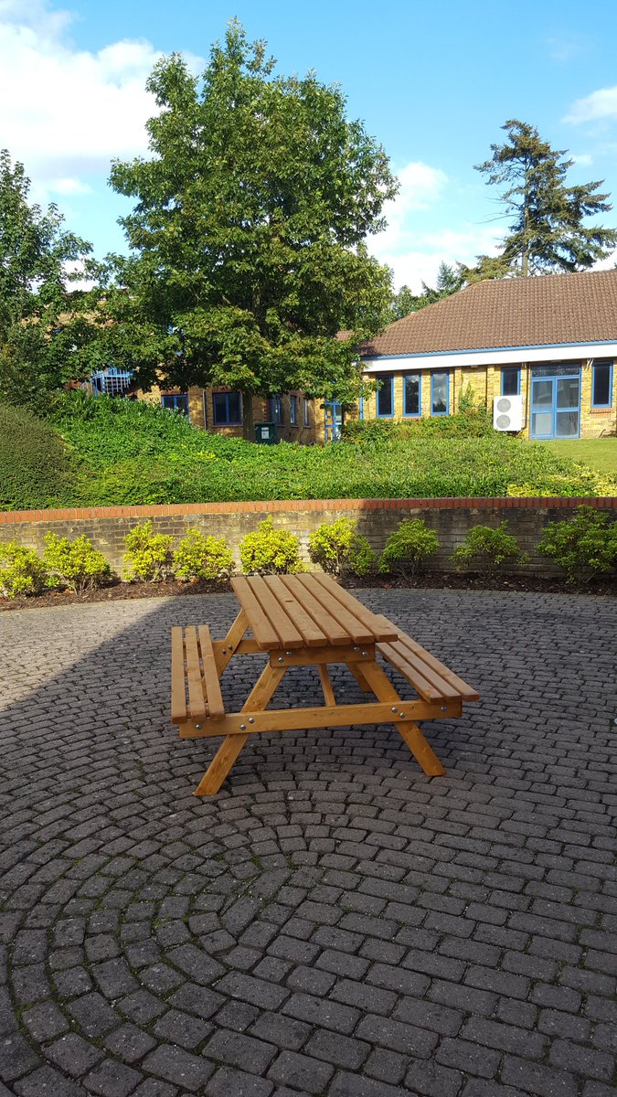 LucyJPickup's tweet photo. Our employee Scott putting up benches for our outside meeting area @MitieLandscapes #makingworkplacesbetter #firstimpressionscount https://t.co/mgR8C521LJ