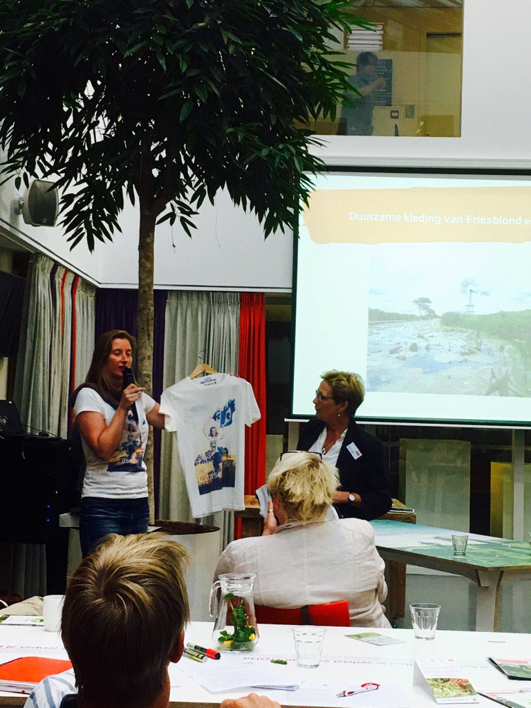 Bijeenkomst van #hetfairenoorden met eerlijke kleding <a href="/friesblond/">Friesblond</a> <a href="/tdiel/">Tytsjerksteradiel</a> @fairtradegemeente