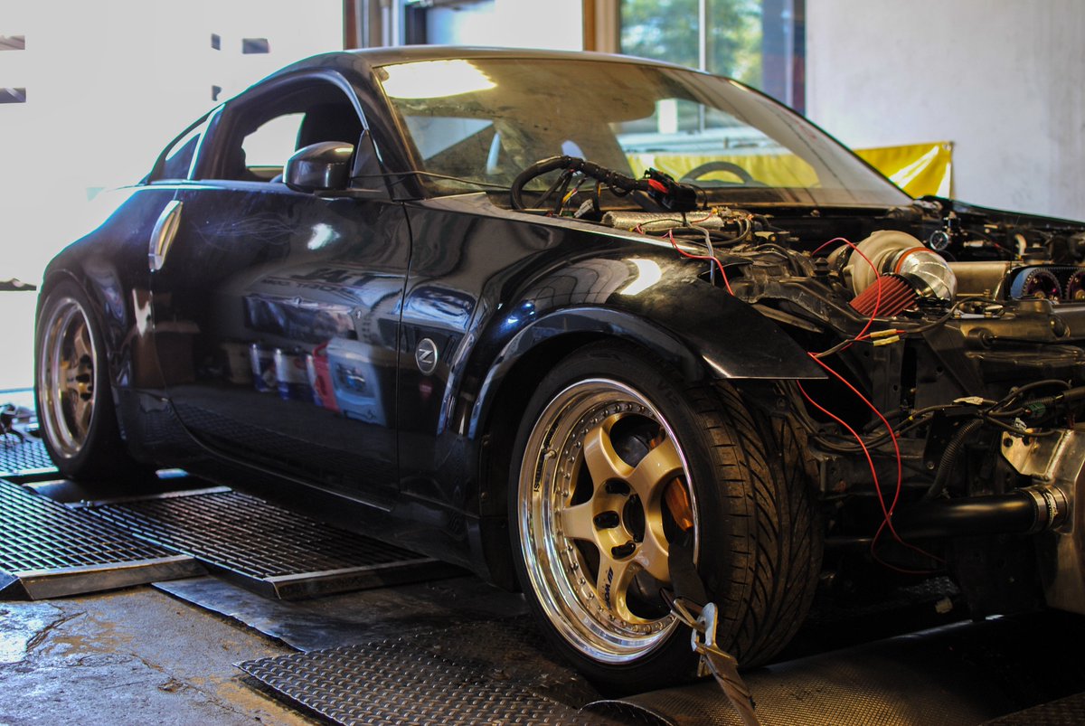 PsiProformance's tweet photo. The 2JZ 350Z is loaded up on the rollers for its tune! Any predictions on what it's gonna make? #psiproformance #psibuilt #nissan #350z https://t.co/PC4WEaTjzr