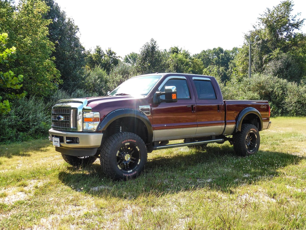 AppleAutoElkton's tweet photo. Calling diesel lovers! Check out this 2010 F350 King Ranch! #Ford #f350 #dieseltruck #Maryland #elktonmd #Delaware #usedtrucks #appleauto https://t.co/FuHgiuywoS
