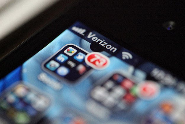 HotHardware's tweet image. #Verizon CFO Says Customers Don’t Need #UnlimitedData, #DataHogs Ruin Experience For Everyone bit.ly/2crh8Og via @HotHardware