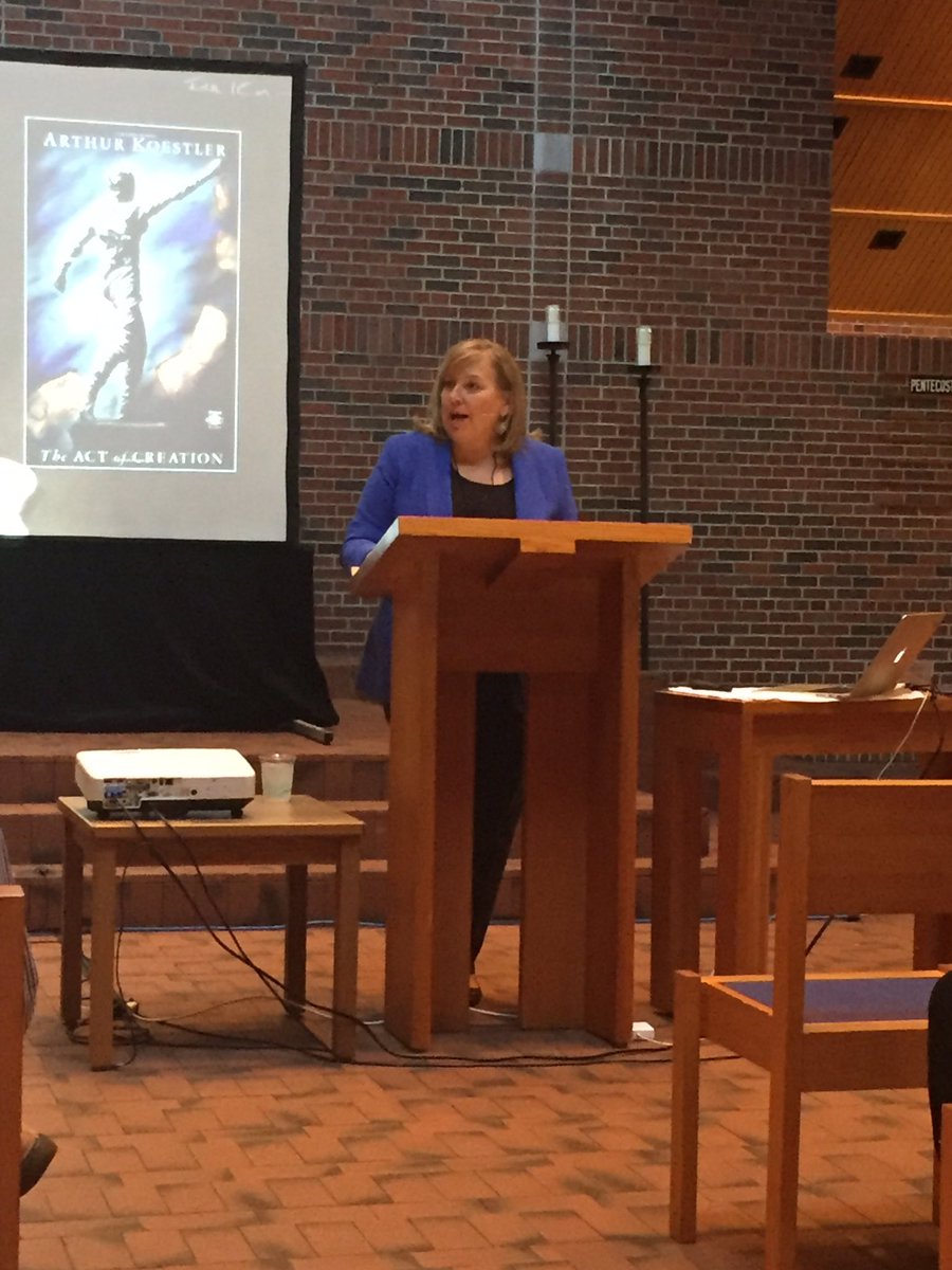 TLS_CU's tweet photo. Kenda Creasy Dean presenting "Ah or Aha? Reframing the Christian Story for Young People" #trinitydays #trinitydays2016 https://t.co/IBYxVioLZP