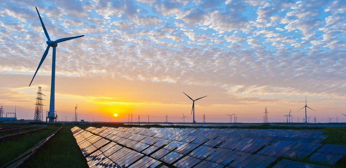 Nextility's tweet photo. The energy world has been busy! Check out AEE's review of 2016's top 10 Utility Commission issueshttp://inb.li/kdJjT https://t.co/iQg8zvhW3t