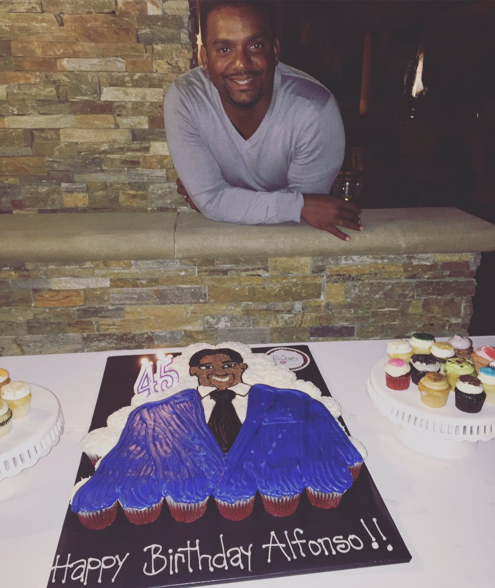 alfonso_ribeiro's tweet photo. Thank you @polkatots for the awesome cupcake cake and cupcakes. Best. Cupcakes. Ever. #polkatots https://t.co/hdjUAztXHJ