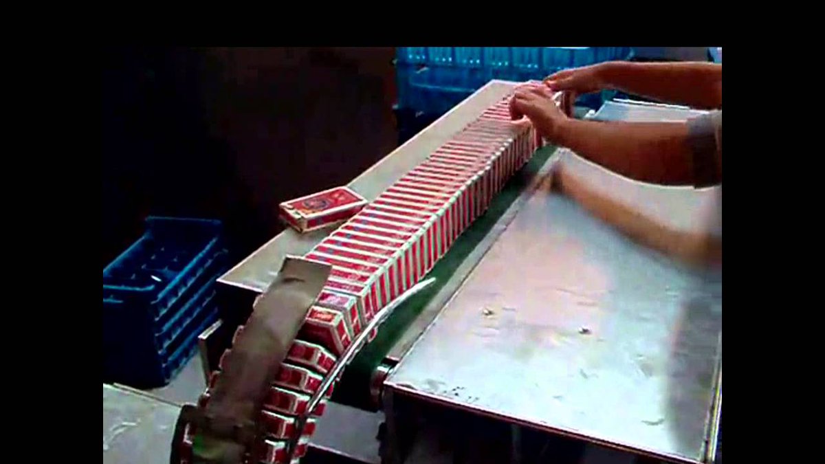 customboxesinc's tweet image. #Customboxesinc offers #CustomPlayingCardsboxes, have maximum Storage Boxes. #Wholesaleplayingcardsboxes