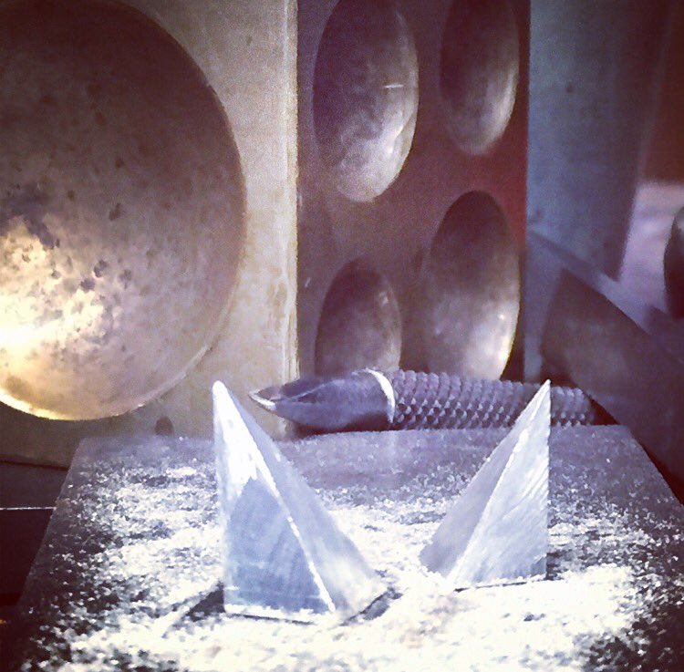 ChatwinAna's tweet image. Work in Progress 1
Cuff Links for Double Cuff 
#doublecuff #frenchcuff #photo #whitemetals #jewellery #jewellerysculptures 
#paraesthesia