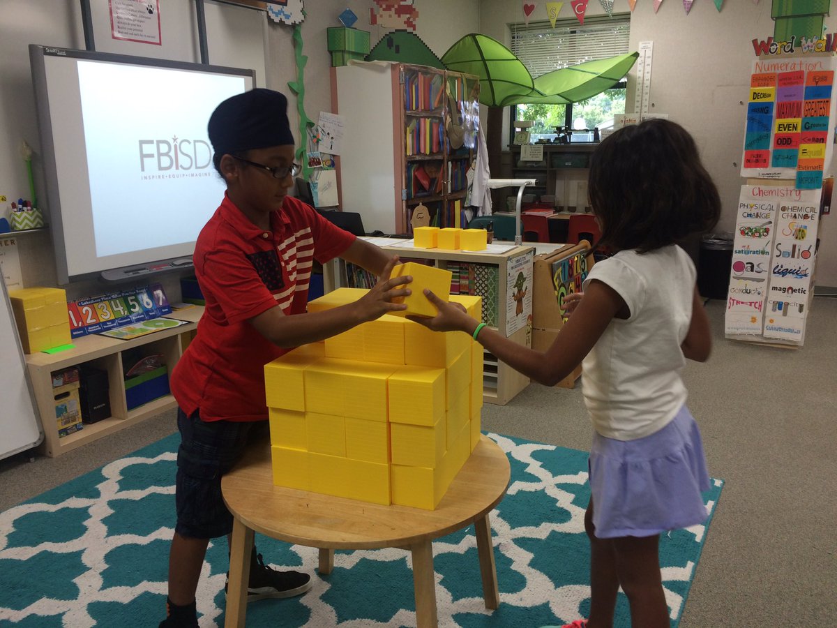 The_Nguyeners's tweet photo. Our #hundredthousandblock!
#mathisfun #thirdgrade #placevalueblocks @CWE_Cougars @FortBendISD https://t.co/3ftmPTFiaL